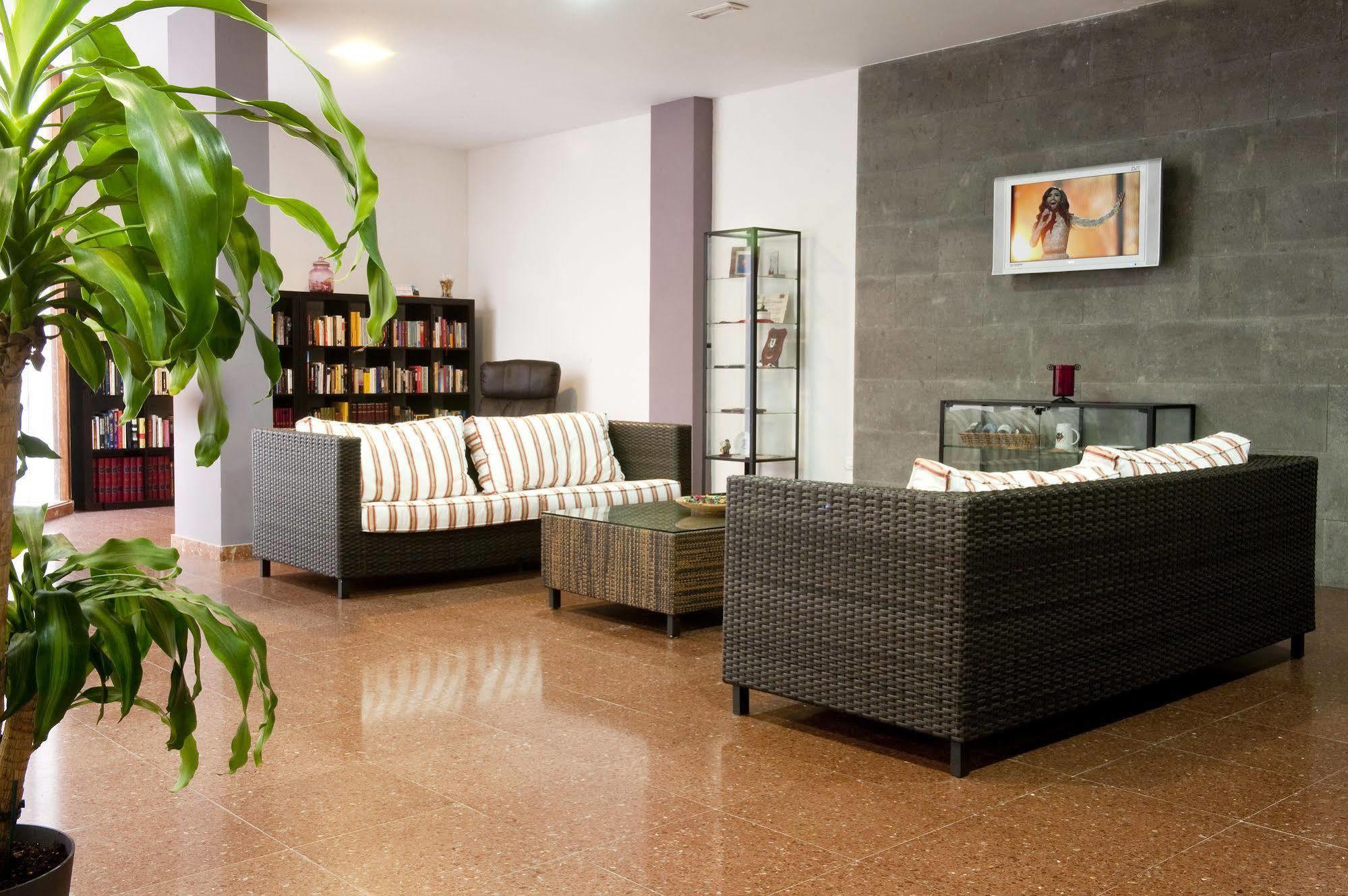 Hotel Crisol Faycán 3*